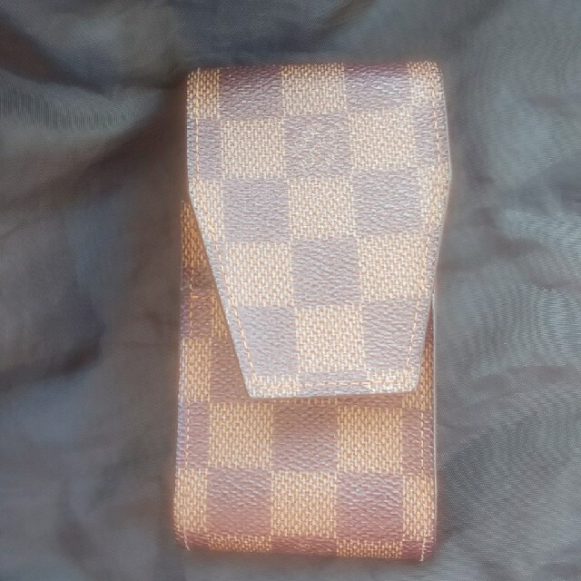 LOUIS VUITTON(ルイヴィトン)の虎鬼様ルイヴィトン ダミエ 携帯ケース レディースのファッション小物(ポーチ)の商品写真