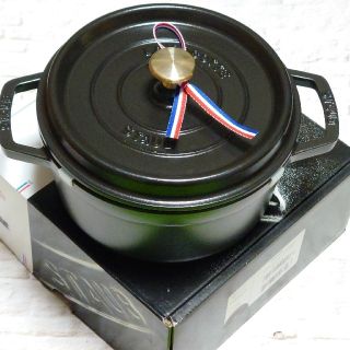 ストウブ(STAUB)のmiyo様専用 【新品】ストウブ ピコ ココット ラウンド 22cm ブラック(鍋/フライパン)