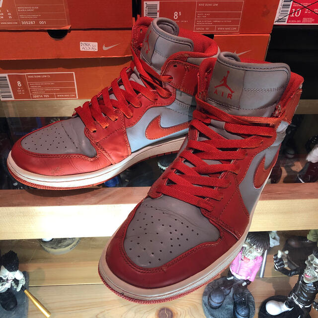 くらしを楽しむアイテム JORDAN AIR NIKE - NIKE 1 オレンジ灰 HIGH スニーカー - covid19.ins.gov.mz