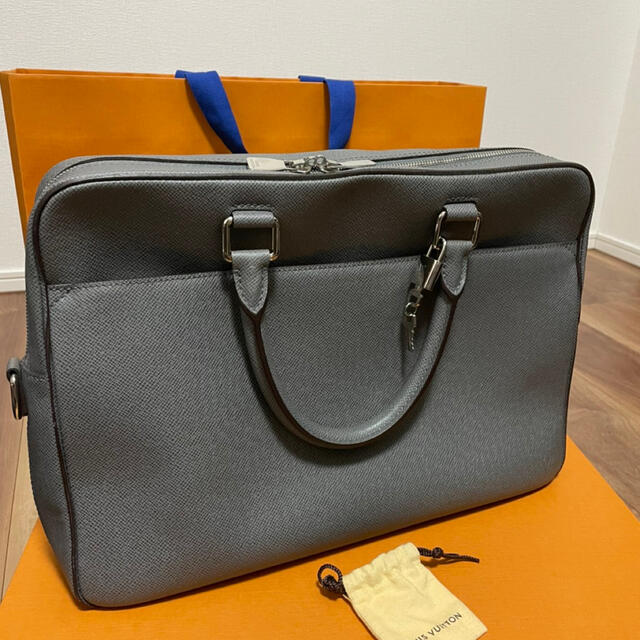 豪華で新しい VUITTON LOUIS - ブリーフケース【超美品】 タイガ 希少