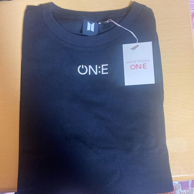 BTS  ON:E MOS  公式Tシャツ　Lサイズ
