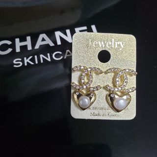 シャネル(CHANEL)のCHANEL　シャネル　ピアス　ノベルティ(ピアス)