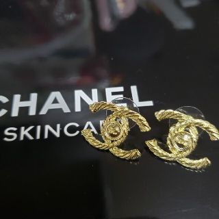 シャネル(CHANEL)のCHANEL　シャネル　ピアス　ノベルティ(ピアス)