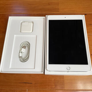アイパッド(iPad)のipadmini4 64G セルラー　SIMロック解除済(タブレット)
