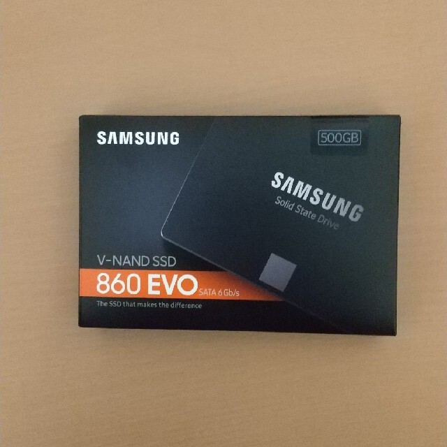 SAMSUNG 860 EVO  500GB SSD 新品未開封
