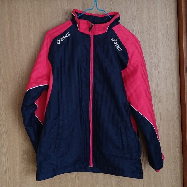 asics(アシックス)のアシックス　ジャンパー キッズ/ベビー/マタニティのキッズ服女の子用(90cm~)(ジャケット/上着)の商品写真