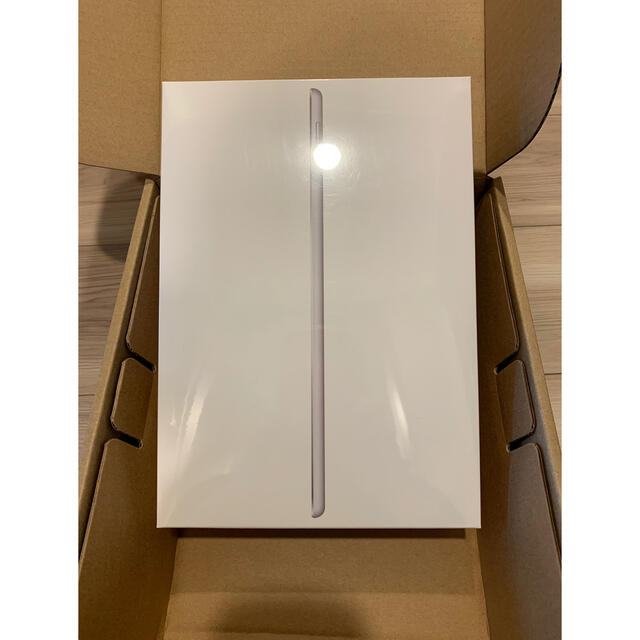 ① Apple iPad 第8世代 32GB wifi