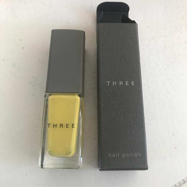 THREE(スリー)のTHREE ネイルポリッシュ　67イエロー コスメ/美容のネイル(マニキュア)の商品写真