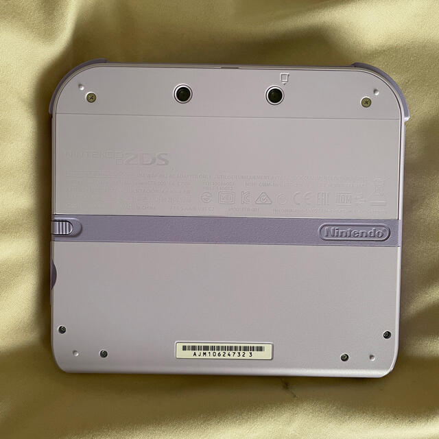 ニンテンドー2DS(ニンテンドー2DS)のニンテンドー　2DS 本体　セット エンタメ/ホビーのゲームソフト/ゲーム機本体(携帯用ゲーム機本体)の商品写真