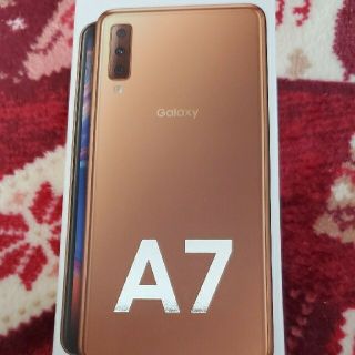 ギャラクシー(Galaxy)のGalaxy A7 ゴールド 64GB 新品未使用品(携帯電話本体)