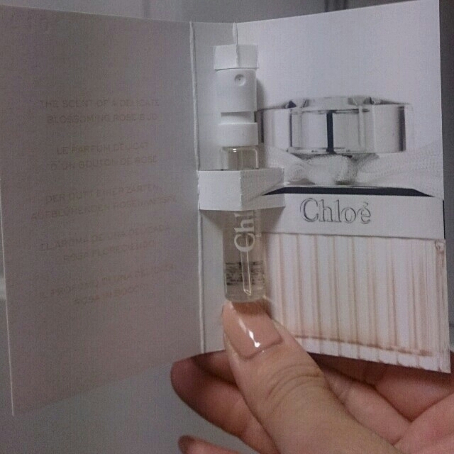 Chloe(クロエ)のChloe オードトワレ  ミニ香水 コスメ/美容の香水(香水(女性用))の商品写真