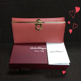 サルヴァトーレフェラガモ(Salvatore Ferragamo)の★りえぽん様お取り置き★7月1日まで(財布)