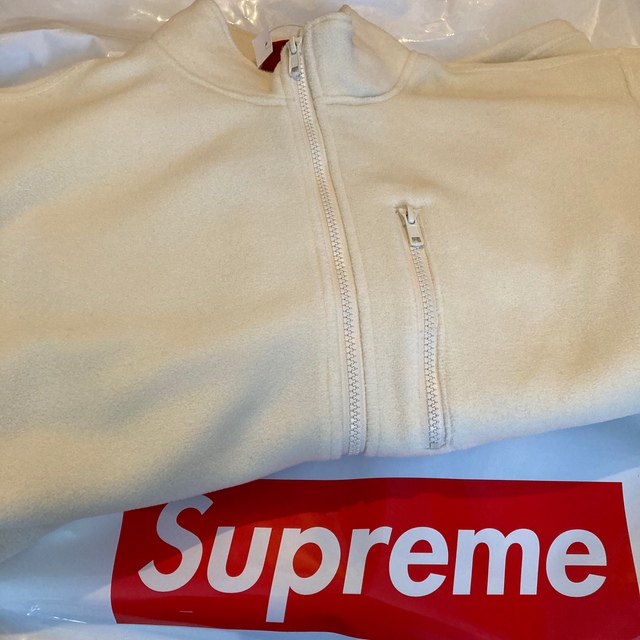 Supreme(シュプリーム)のPolartec® Half Zip Pullover 白　supreme メンズのトップス(パーカー)の商品写真