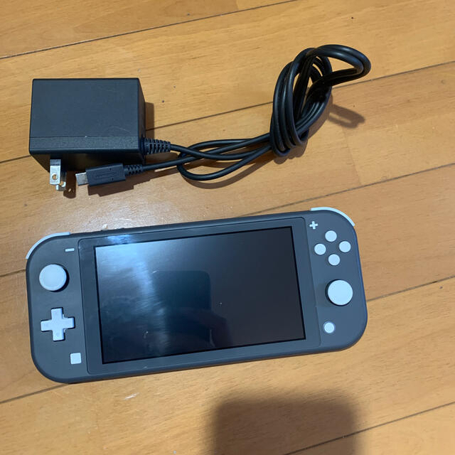 Nintendo switch lite 　動作確認済み携帯用ゲーム機本体