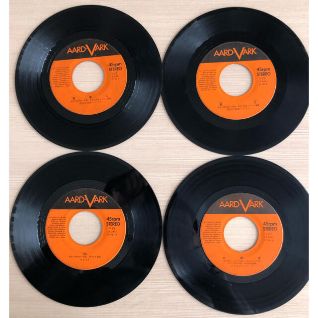 レトロ　レコード4枚セット　世良公則&ツイスト　クリスタルキング エンタメ/ホビーのCD(ポップス/ロック(邦楽))の商品写真
