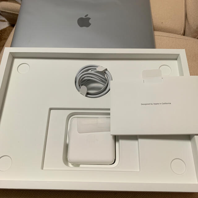 Mac (Apple)(マック)のMacBook Pro 2020年モデル　メモリ16GB 516GB スマホ/家電/カメラのPC/タブレット(ノートPC)の商品写真