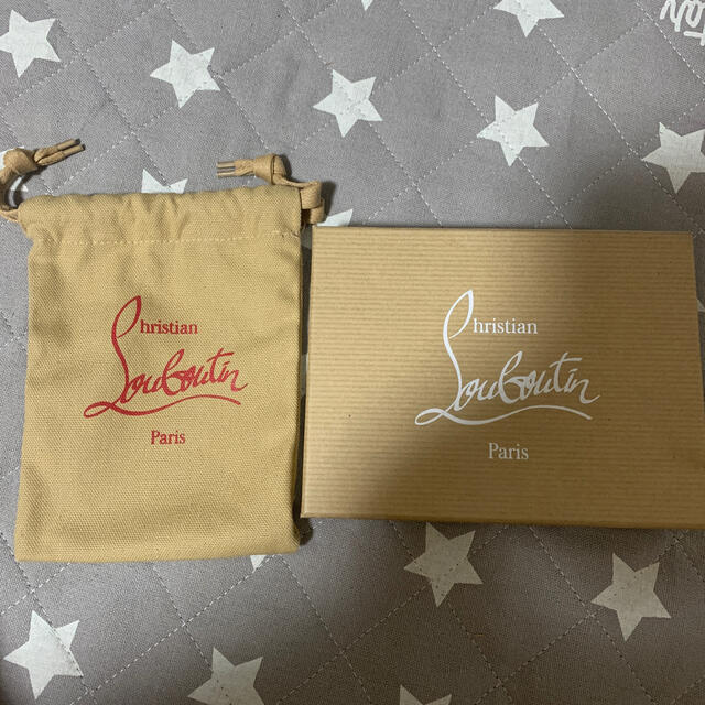 Christian Louboutin(クリスチャンルブタン)のルブタン空箱 レディースのバッグ(ショップ袋)の商品写真