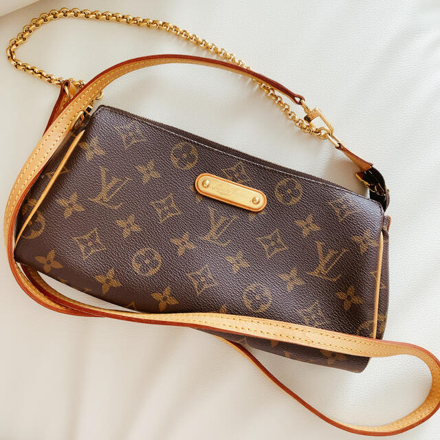 人気急上昇】 LOUIS VUITTON - ルイヴィトン ショルダーバッグ ...