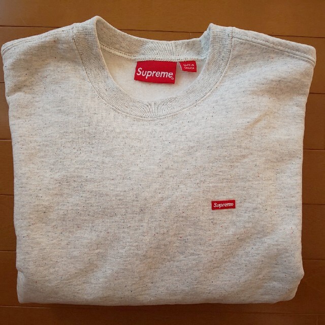 Supreme(シュプリーム)のsupreme  small box logo crewneck 20FW 新作 メンズのトップス(スウェット)の商品写真