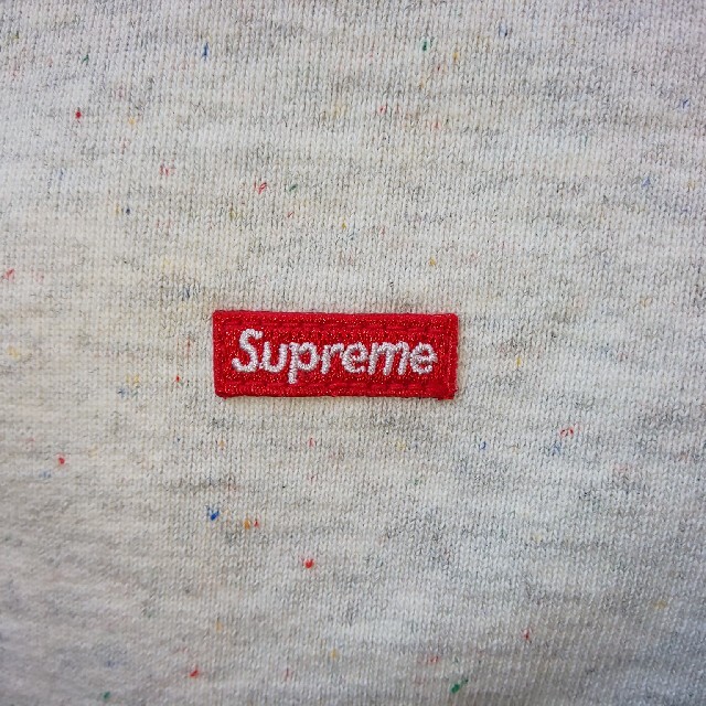 Supreme(シュプリーム)のsupreme  small box logo crewneck 20FW 新作 メンズのトップス(スウェット)の商品写真