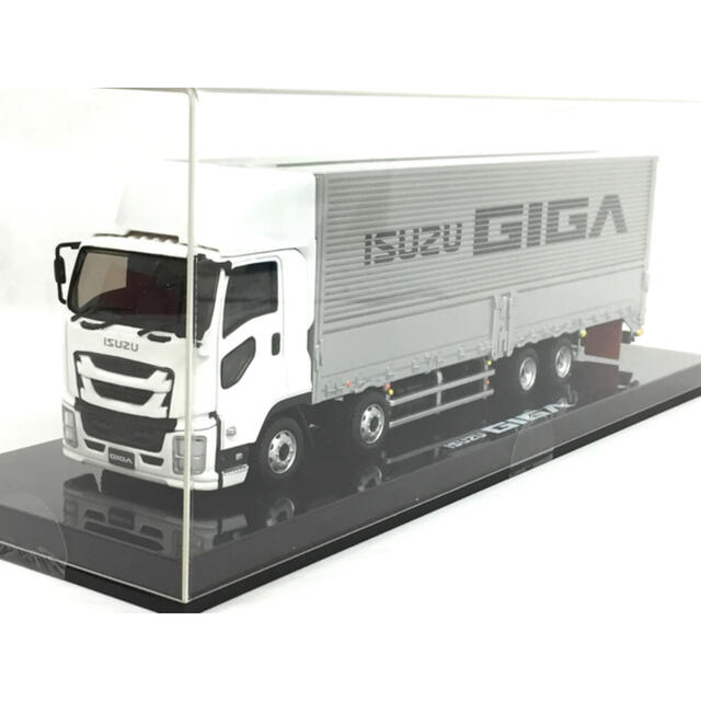 日本限定 ISUZU GIGA トラック ミニカー 8×4 フルキャブ 1 43 fawe.org
