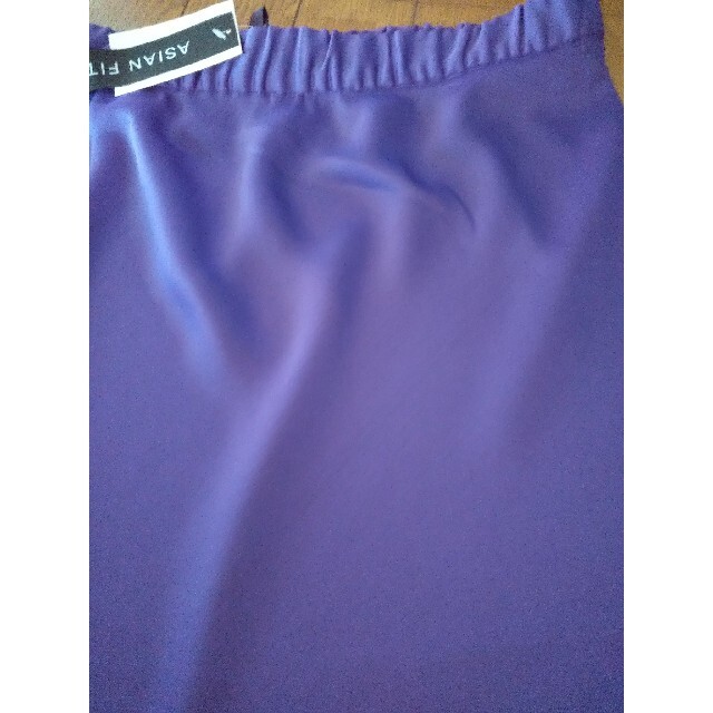 ZARA(ザラ)のエイチアンドエムきれいなパープルサテンスカートLサイズ レディースのスカート(ロングスカート)の商品写真