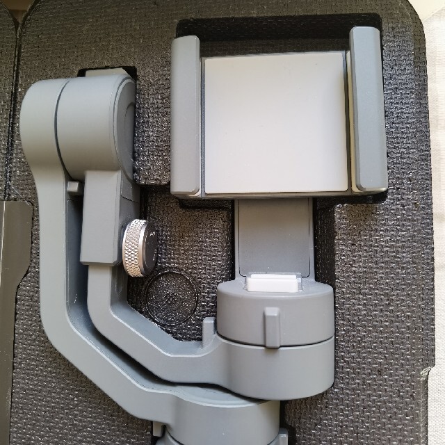 dji osmo mobile 2 土台付き スマホ/家電/カメラのスマホアクセサリー(自撮り棒)の商品写真