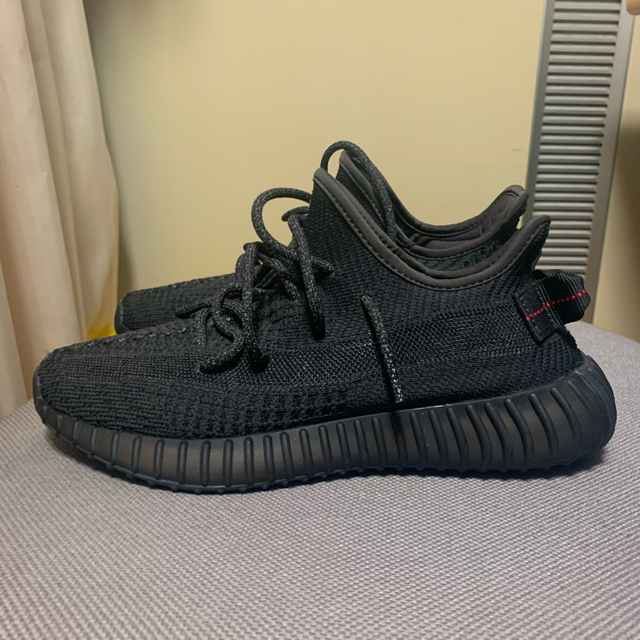 Yeezy  boost 350 V2 25cm ブラックブラック