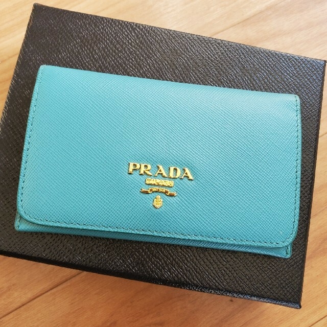 PRADA　プラダ　サフィアーノ　カードケース　名刺入れ　C-0071