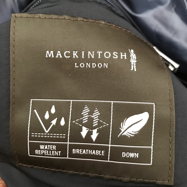 MACKINTOSH(マッキントッシュ)のマウント様専用です！マッキントッシュ　ミリタリージャケット　42 ネイビー メンズのジャケット/アウター(ミリタリージャケット)の商品写真