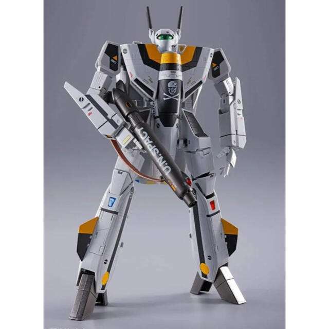 DX超合金 マクロス VF-1S バルキリー ロイ・フォッカースペシャル