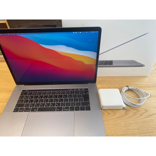 Apple - MacBook pro 15inch 2018モデル A1990
