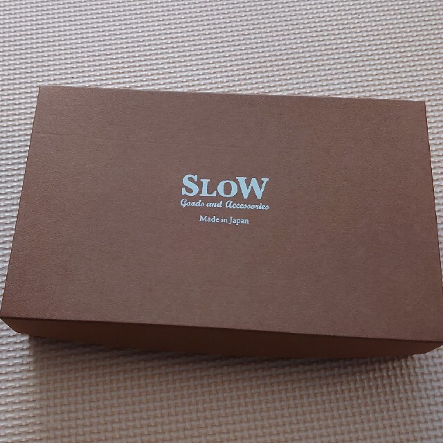 新春お年玉SALE　SLOWの高級レザー財布！