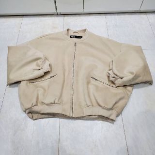 ザラ(ZARA)のZARA　ザラ　ブルゾン　ライダース　　レザー　アウター　ベージュ　アイボリー(ブルゾン)