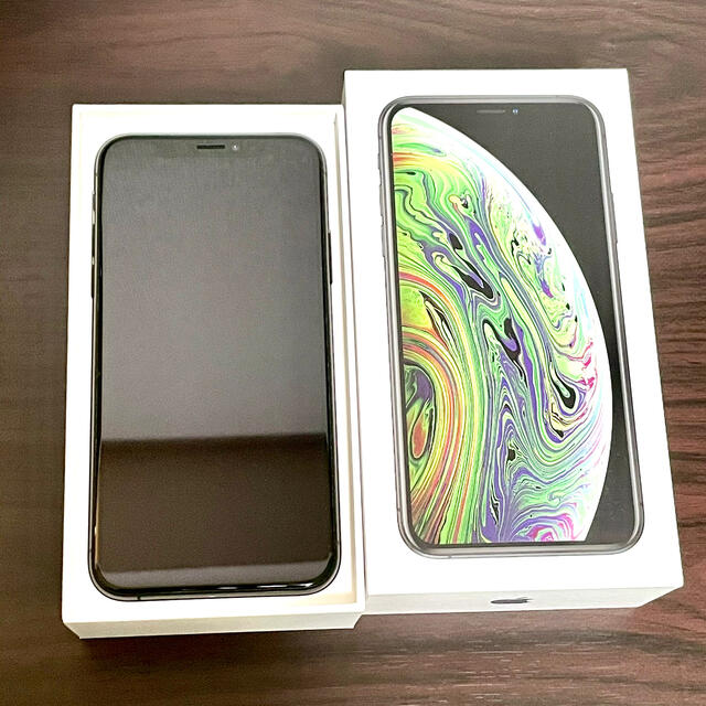 iPhone Xs Space Gray 256 GB SIMフリー