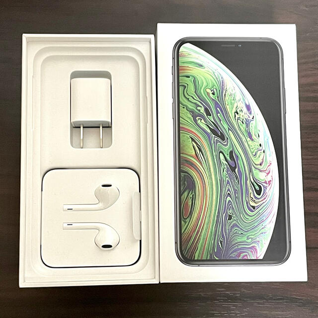 iPhone(アイフォーン)のiPhone Xs Space Gray 256 GB SIMフリー スマホ/家電/カメラのスマートフォン/携帯電話(スマートフォン本体)の商品写真