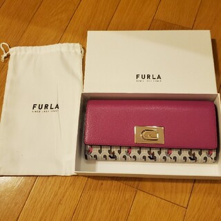 Furla - 12月限定販売【正規品】FURLA 1927 ハチドリ ピンク×グレー 長財布の通販｜ラクマ