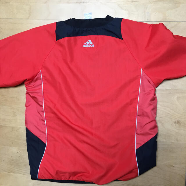 adidas(アディダス)の断捨離セール！美品　adidas  中綿入り　ピステ キッズ/ベビー/マタニティのキッズ服男の子用(90cm~)(ジャケット/上着)の商品写真