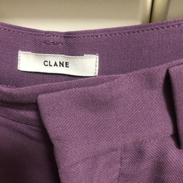 CLANE クラネ　BASIC TUCK PANTS パープル レディースのパンツ(その他)の商品写真