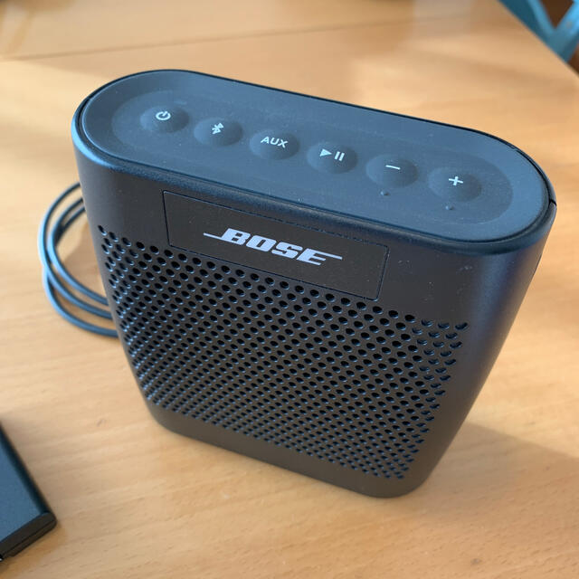 BOSE(ボーズ)のBose SoundLink Color スマホ/家電/カメラのオーディオ機器(スピーカー)の商品写真