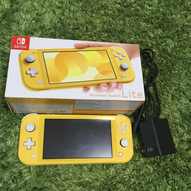 Nintendo Switch Lite イエロー