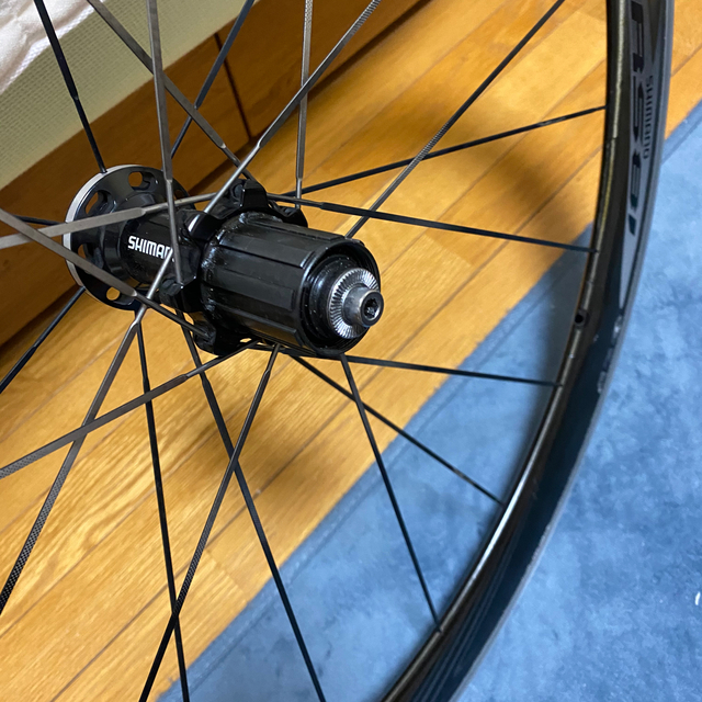 ロードバイク ホイール SHIMANO RS81 ロードバイク ホイール SHIMANO RS81