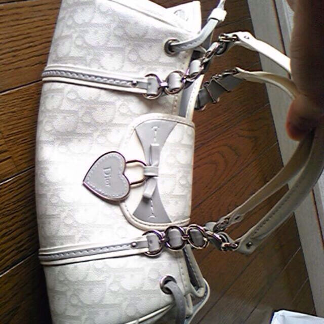 Dior(ディオール)のエメラルド様★ディオールのバック レディースのバッグ(ハンドバッグ)の商品写真