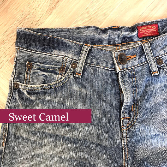 SweetCamel(スウィートキャメル)のSweet Camel デニム ジーンズ ストレート ウエスト63cm レディースのパンツ(デニム/ジーンズ)の商品写真