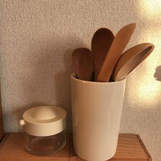 ムジルシリョウヒン(MUJI (無印良品))のカトラリースタンド　醤油さし　木製カトラリー(カトラリー/箸)