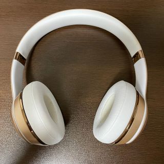 ビーツバイドクタードレ(Beats by Dr Dre)の【ジャンク品】beats solo3 wireless(ヘッドフォン/イヤフォン)