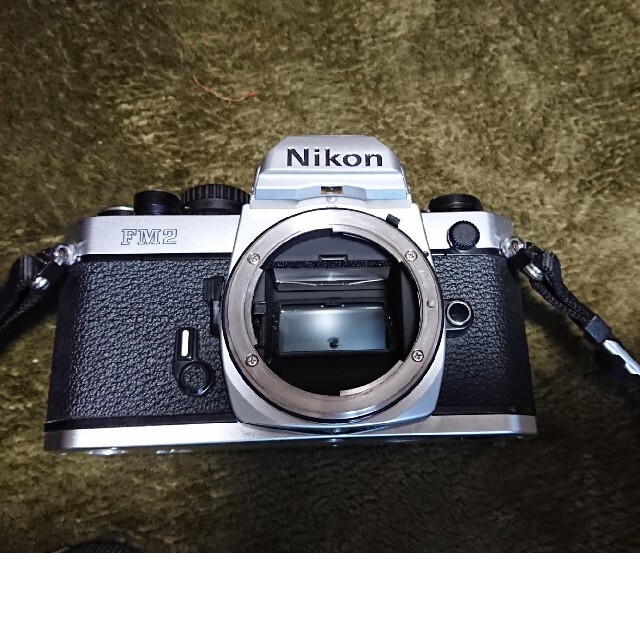 Nikon(ニコン)のまむ様専用 Nikon new FM2 +レンズ2本 その他 スマホ/家電/カメラのカメラ(フィルムカメラ)の商品写真