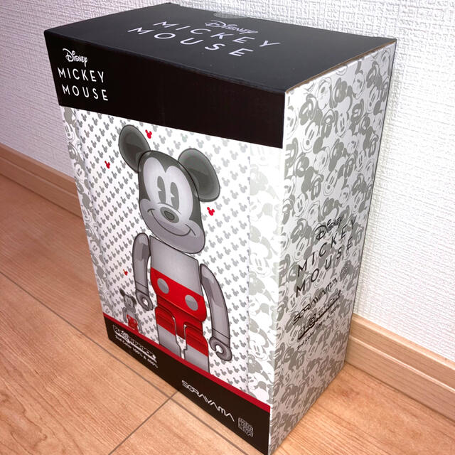 MEDICOM TOY(メディコムトイ)のBE@RBRICK FUTURE MICKEY (2nd COLOR Ver.) エンタメ/ホビーのフィギュア(その他)の商品写真