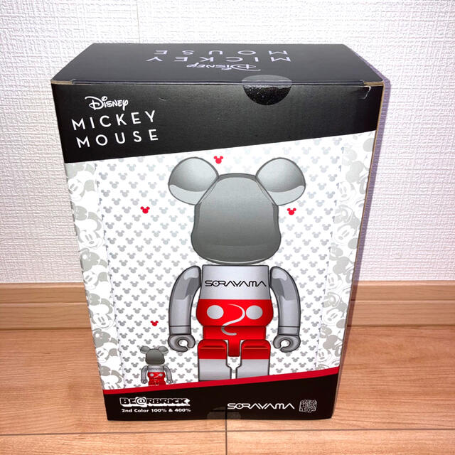 MEDICOM TOY(メディコムトイ)のBE@RBRICK FUTURE MICKEY (2nd COLOR Ver.) エンタメ/ホビーのフィギュア(その他)の商品写真