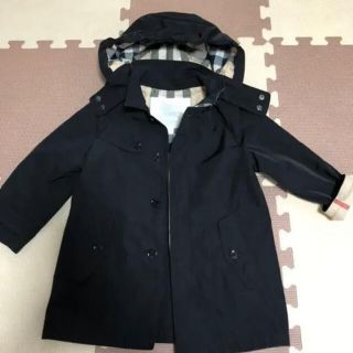 バーバリー(BURBERRY)のSALE！バーバリーキッズ　トレンチコート(コート)